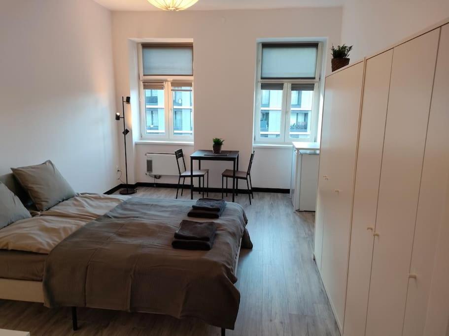 Cozy Room - 10 Min.From Rynek Wrocław Kültér fotó